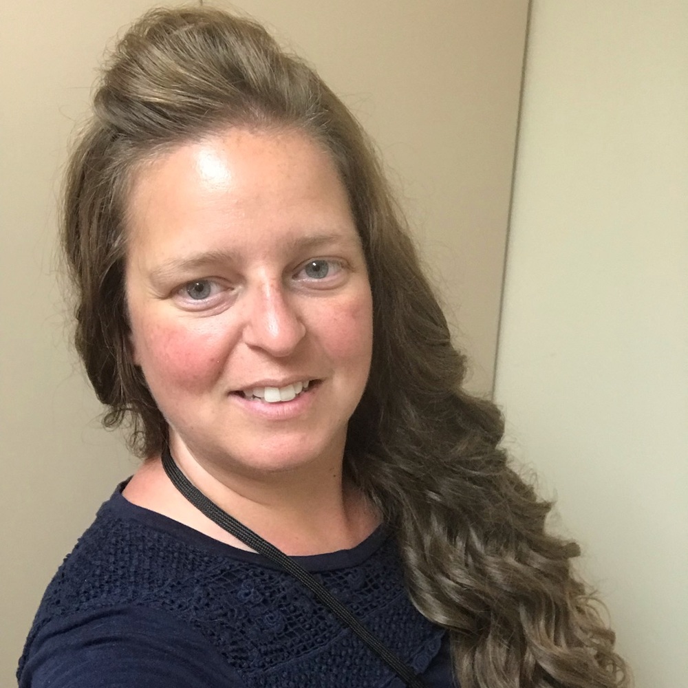 Meet your Posher, Emily